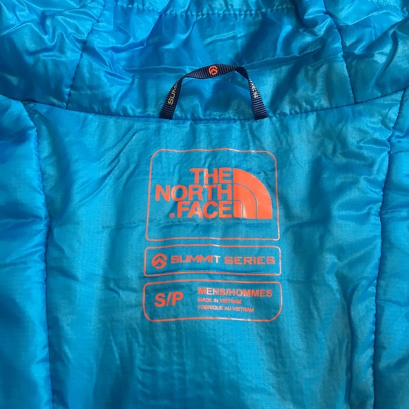 M The North Face Summit Series DNP Hoodie - Picture 8 of 8